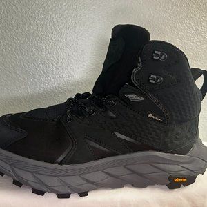 Hoka One One Women's Hiking Boots